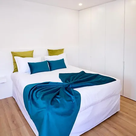 Mponto * Ponte da Barca