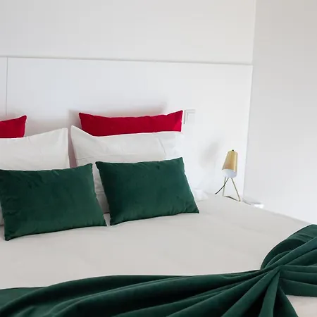 Mponto * Ponte da Barca