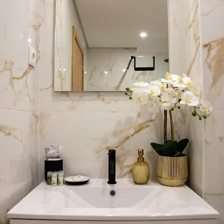 Mponto Appartement *