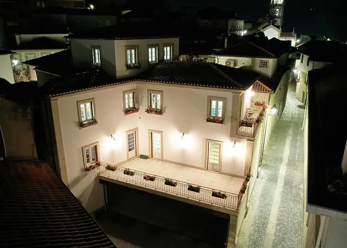 Mponto 아파트 폰테다바카